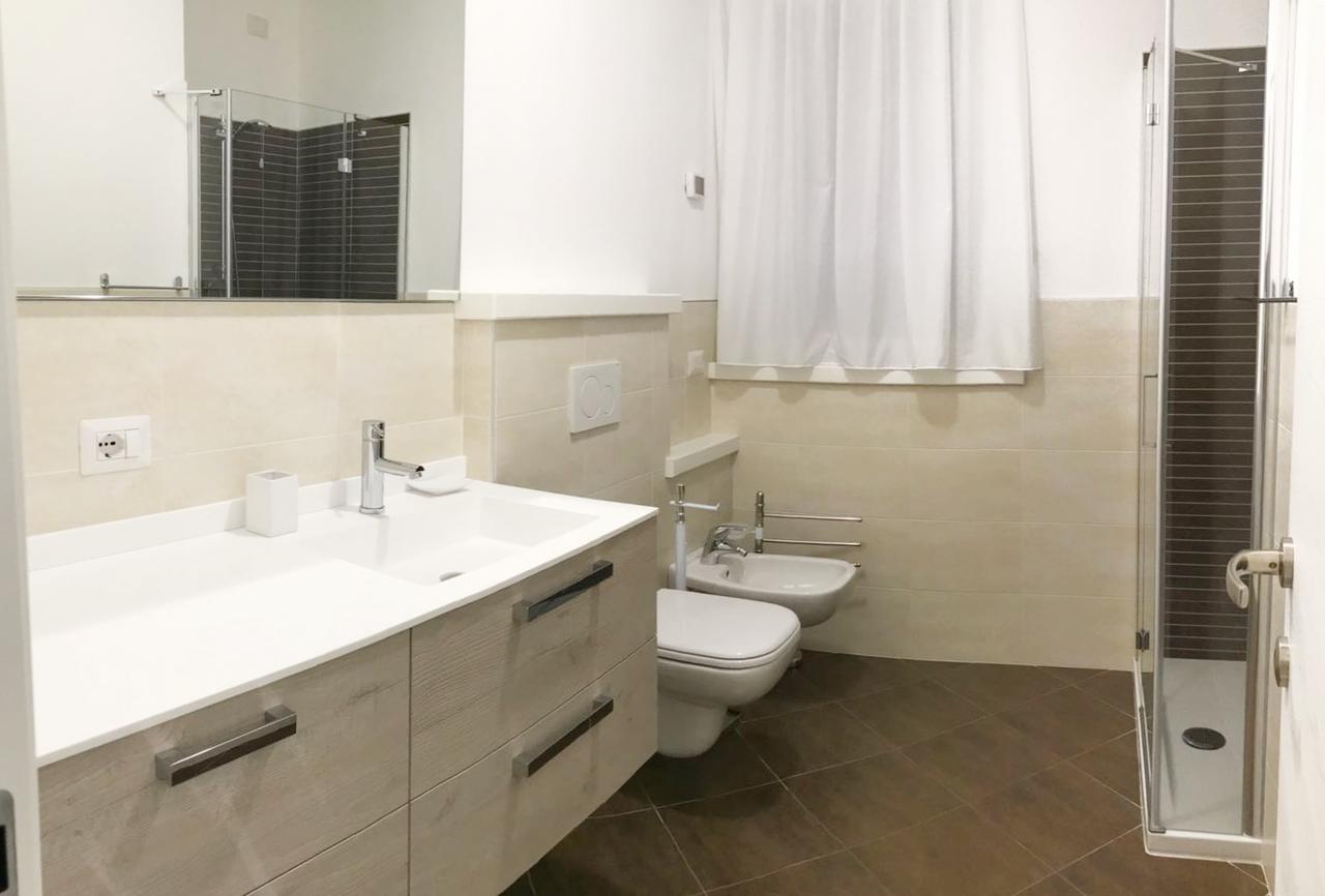 Baia Blu - Luxury Apartments With Pool Cremia Eksteriør bilde